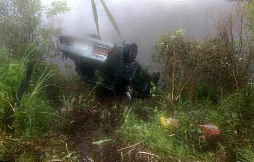 Ir para  <p>O acidente envolvendo um carro e dois caminh&otilde;es deixou tr&ecirc;s mortos e dois feridos, nesta quinta-feira em Fontoura Xavier, no Norte do estado. De acordo com a Pol&iacute;cia Rodovi&aacute;ria Federal (PRF), um...